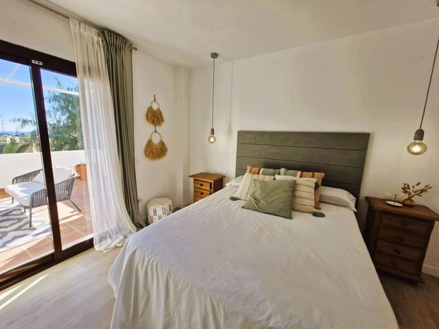 2 bedroom Apartment for sale in Golden Mile, Marbella with pool garage - € 590,000 (Ref: 9711854)