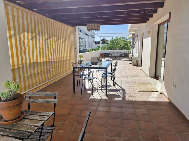 2 bedroom Apartment for sale in Golden Mile, Marbella with pool garage - € 590,000 (Ref: 9711854)