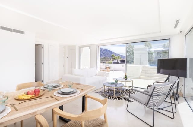 2 bedroom Apartment for sale in Nueva Andalucia, Marbella with pool garage - € 775,000 (Ref: 9714750)