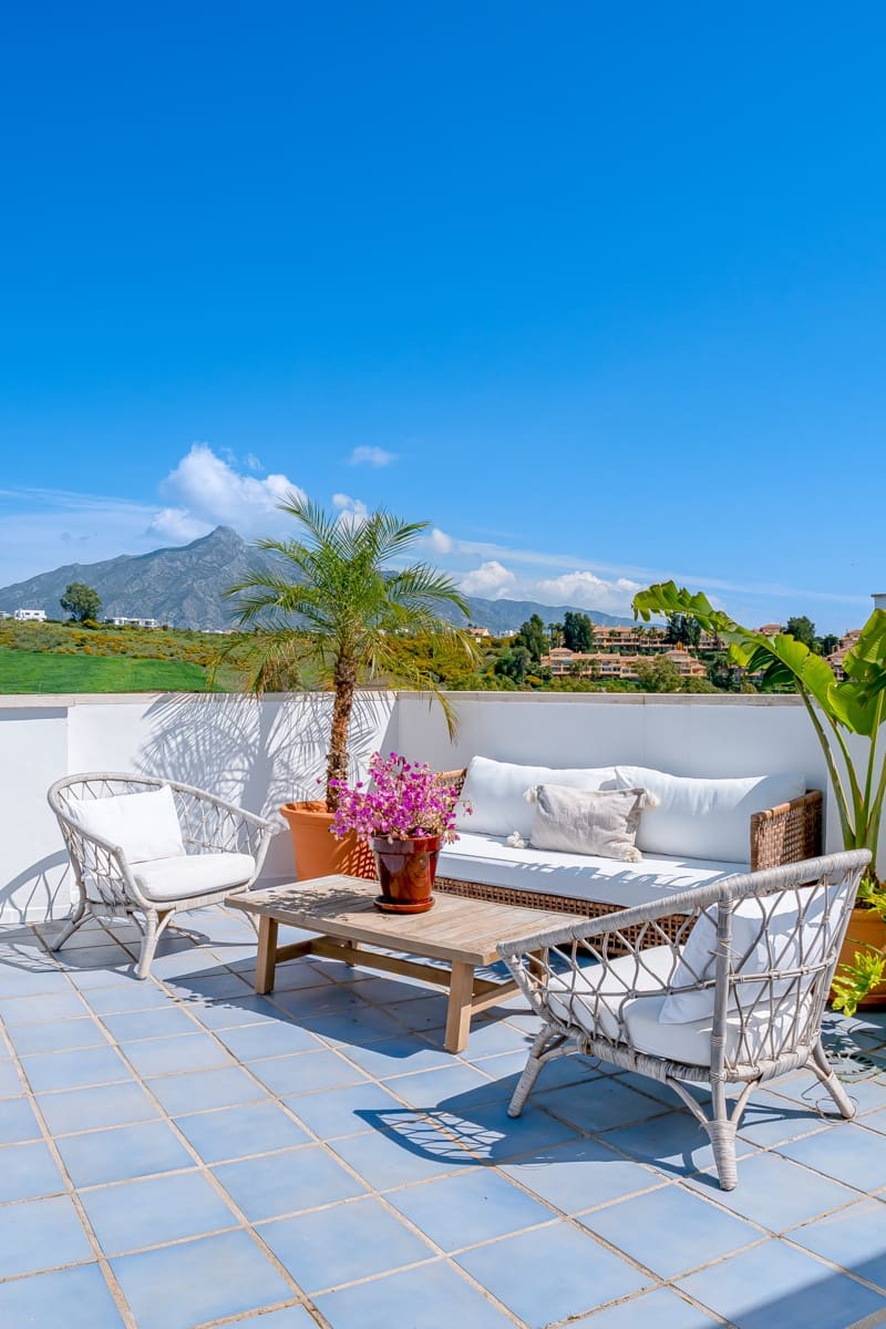 2 quarto Penthouse para venda em Marbella com piscina garagem - 485 000 € (Ref: 9721501)