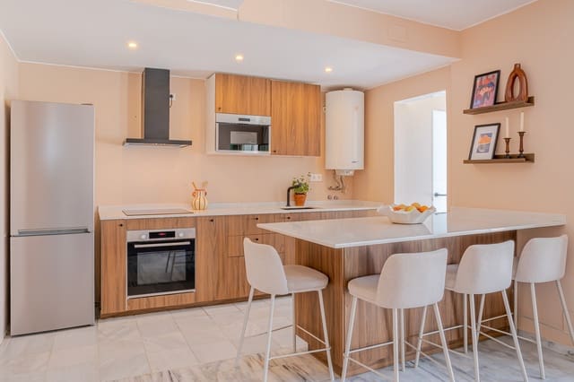 2 bedroom Penthouse for sale in Rodeo Alto - Guadaiza - La Campana, Marbella with pool garage - € 450,000 (Ref: 9721501)