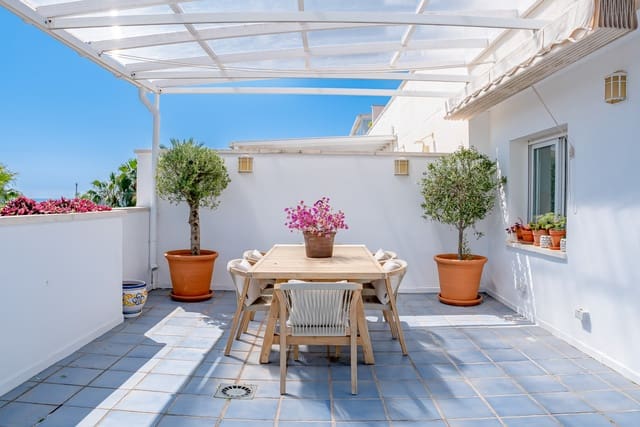 2 slaapkamer Penthouse te koop in Rodeo Alto - Guadaiza - La Campana, Marbella met zwembad garage - € 465.000 (Ref: 9721501)