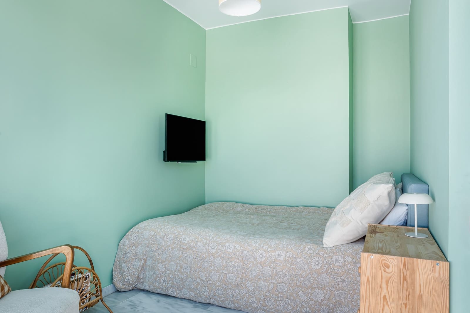 2 soverom Penthouse til salgs i Marbella med svømmebasseng garasje - € 450 000 (Ref: 9721501)