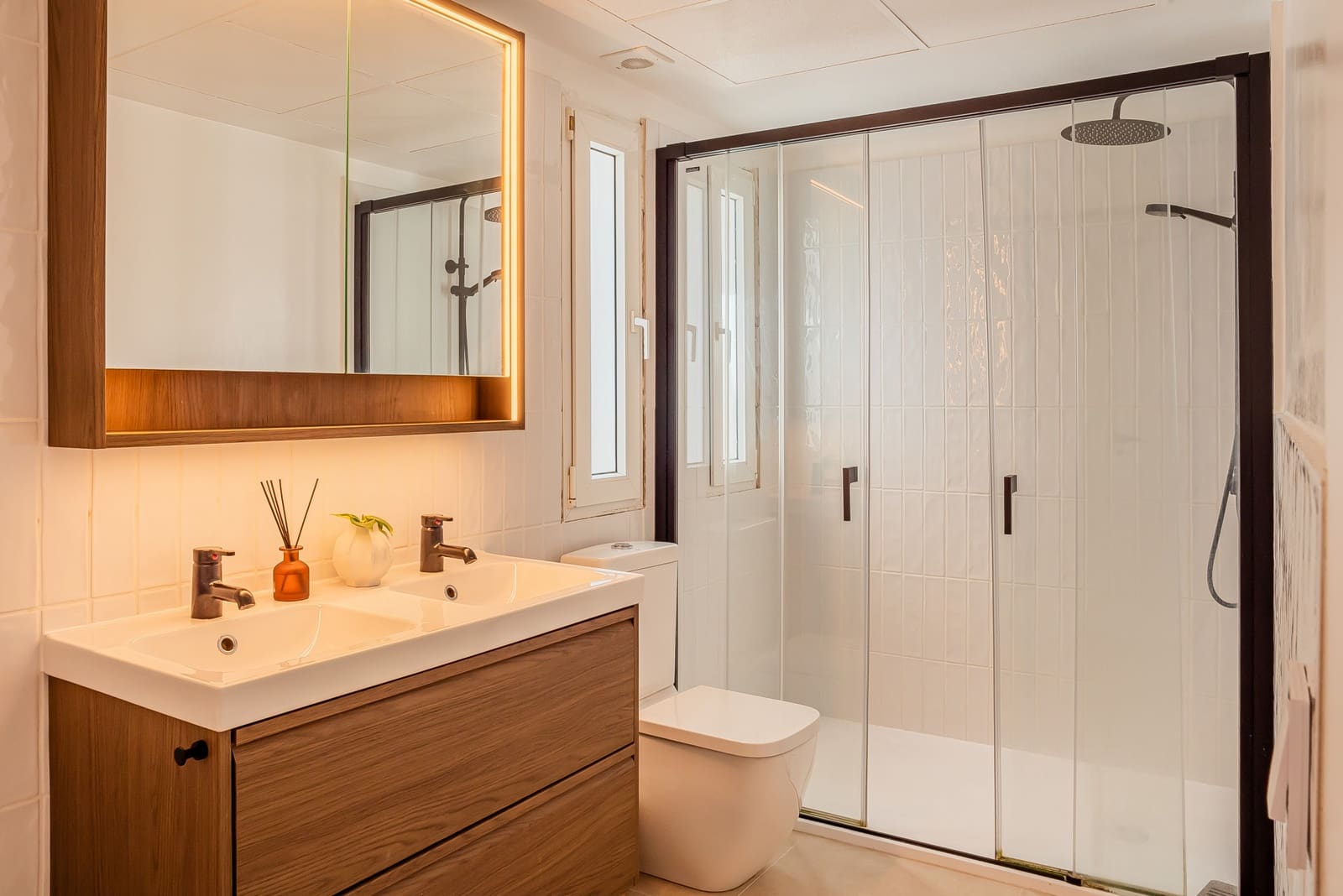 2 soverom Penthouse til salgs i Marbella med svømmebasseng garasje - € 450 000 (Ref: 9721501)