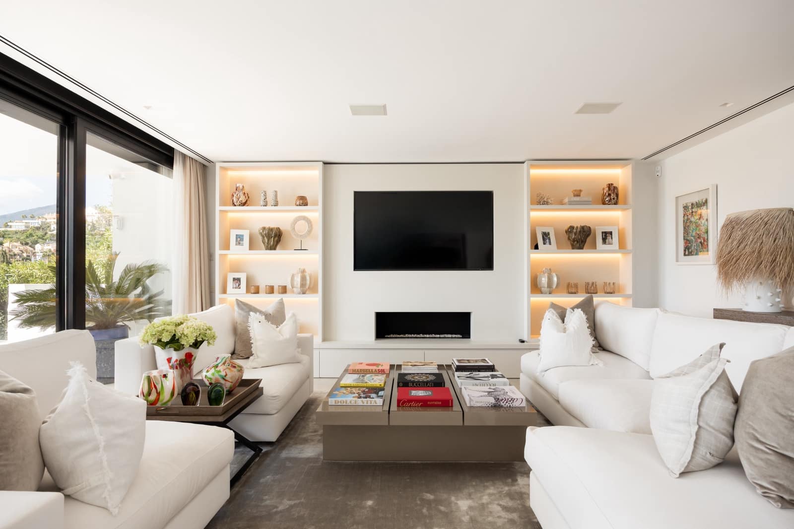 4 chambre Villa/Maison à vendre à Nueva Andalucia avec piscine garage - 4 295 000 € (Ref: 9721504)