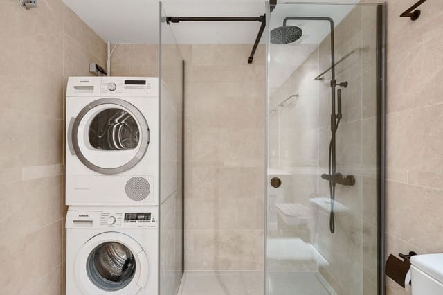 3 sypialnia Penthouse na sprzedaż w Nueva Andalucia, Marbella z basenem garażem - 1 695 000 € (Ref: 9721505)