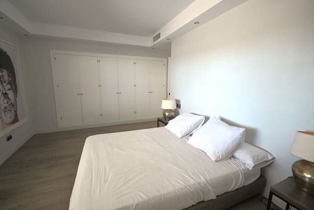 2 sypialnia Apartament na sprzedaż w Guadalmina Baja, Marbella z basenem garażem - 1 200 000 € (Ref: 9726539)