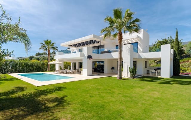 6 chambre Villa/Maison à vendre à Nueva Andalucia, Marbella avec piscine garage - 4 100 000 € (Ref: 9726543)