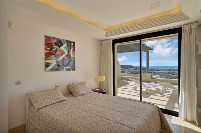 3 soveværelse Lejlighed til salg i Marbella med swimmingpool garage - € 1.750.000 (Ref: 9726544)