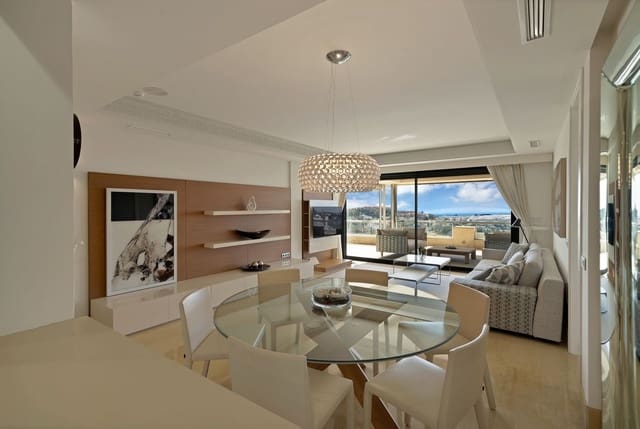 3 soveværelse Lejlighed til salg i Marbella med swimmingpool garage - € 1.750.000 (Ref: 9726544)