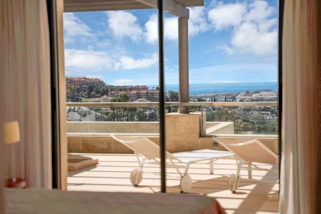 3 soveværelse Lejlighed til salg i Marbella med swimmingpool garage - € 1.750.000 (Ref: 9726544)