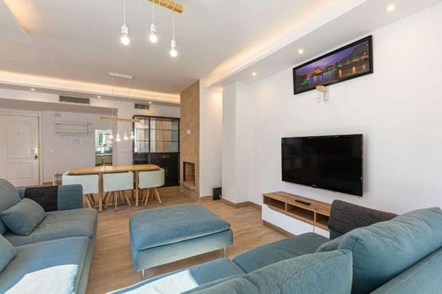3 makuuhuone Huoneisto myytävänä paikassa Marbella mukana uima-altaan - 599 000 € (Ref: 9726545)