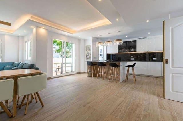 3 makuuhuone Huoneisto myytävänä paikassa Marbella mukana uima-altaan - 599 000 € (Ref: 9726545)