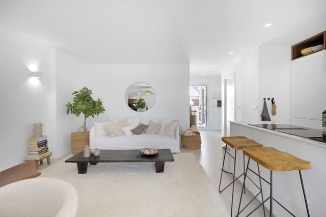 3 slaapkamer Penthouse te koop in Nueva Andalucia, Marbella met zwembad garage - € 695.000 (Ref: 9726546)