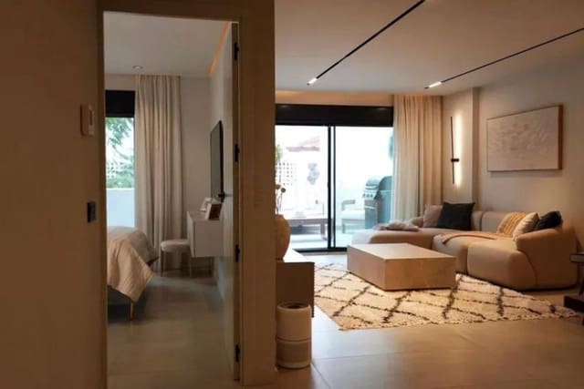 3 quarto Apartamento para venda em Marbella com piscina garagem - 830 000 € (Ref: 9726547)