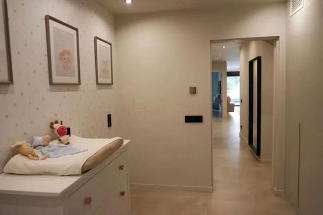 3 quarto Apartamento para venda em Marbella com piscina garagem - 830 000 € (Ref: 9726547)