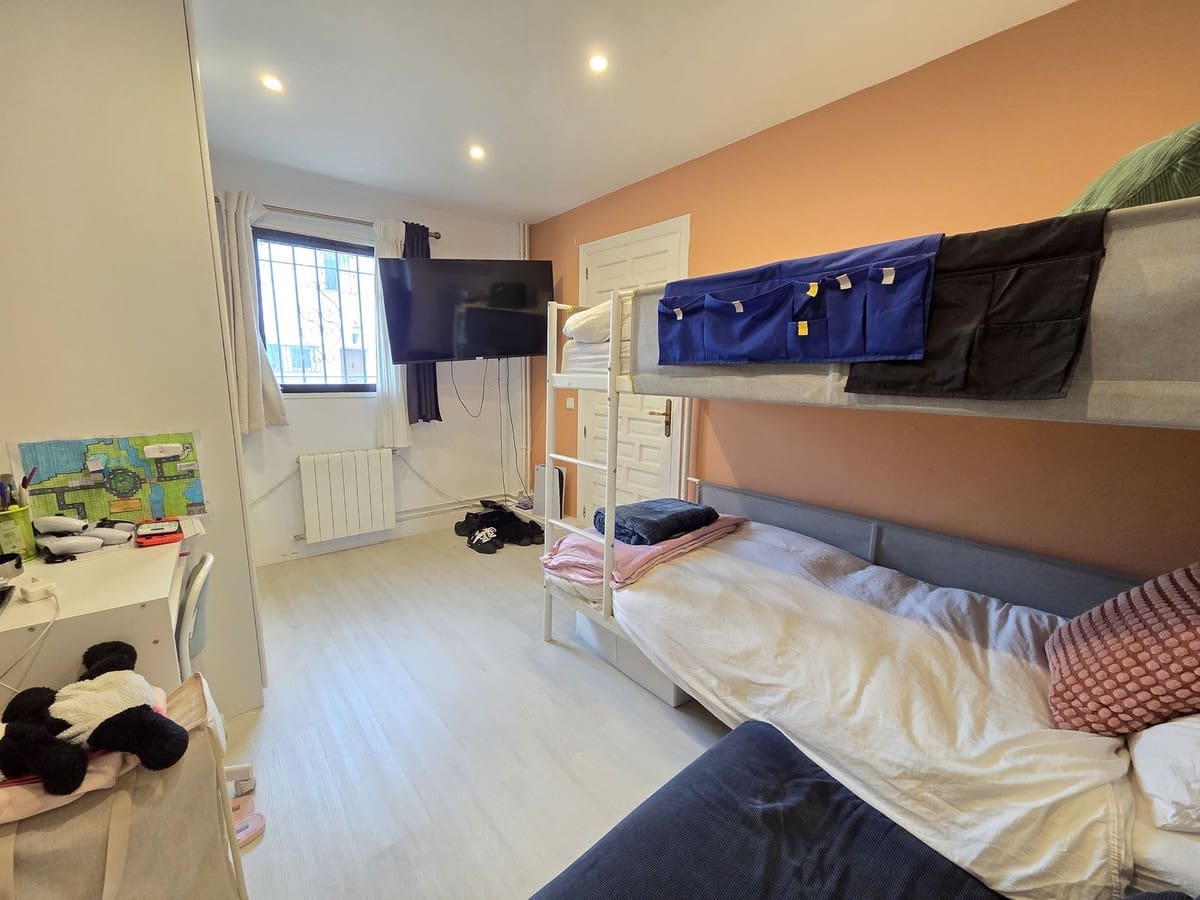 2 Zimmer Haus zu verkaufen in Marbella mit Pool Garage - 570.000 € (Ref: 9726549)