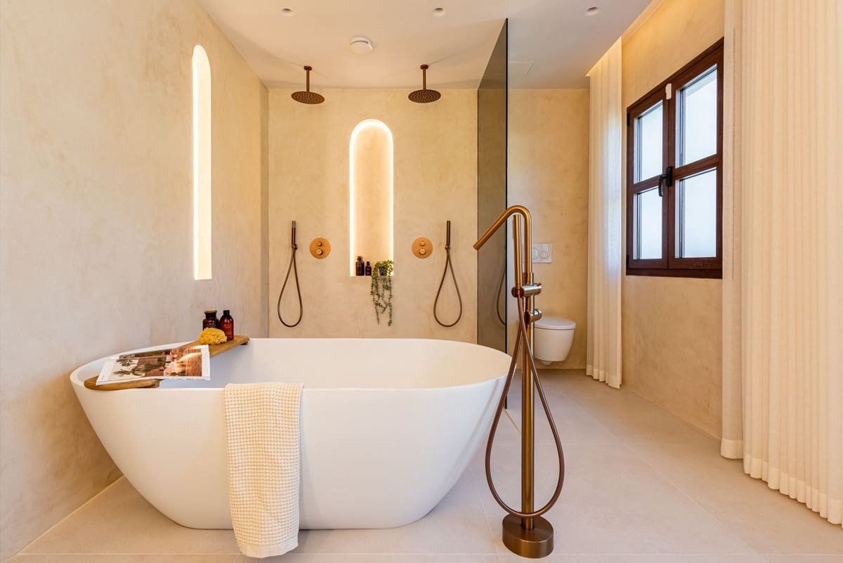 4 bedroom Townhouse for sale in Golden Mile with pool garage - € 2,495,000 (Ref: 9731911)