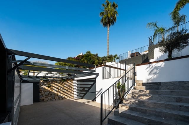 4 soverom Villa til salgs i Nueva Andalucia, Marbella - € 4 250 000 (Ref: 9735394)