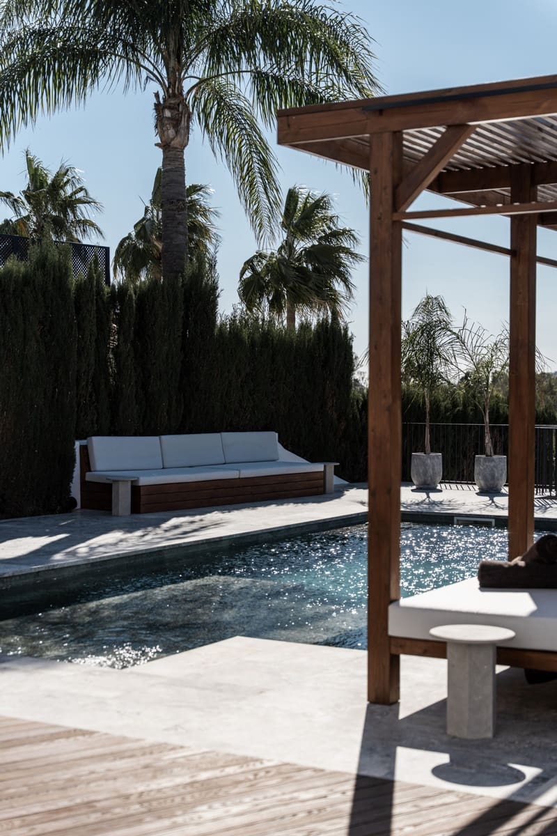 4 bedroom Villa for sale in Nueva Andalucia - € 4,250,000 (Ref: 9735394)