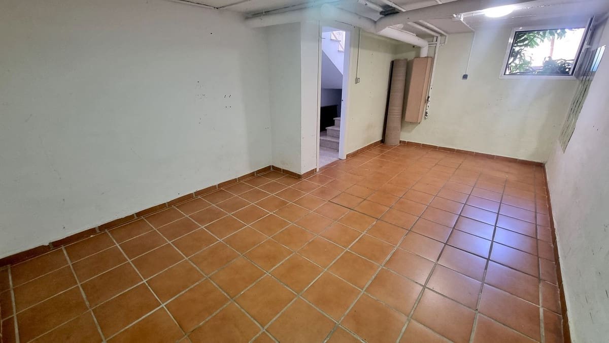 3 Zimmer Haus zu verkaufen in Nueva Andalucia mit Pool Garage - 620.000 € (Ref: 9738404)