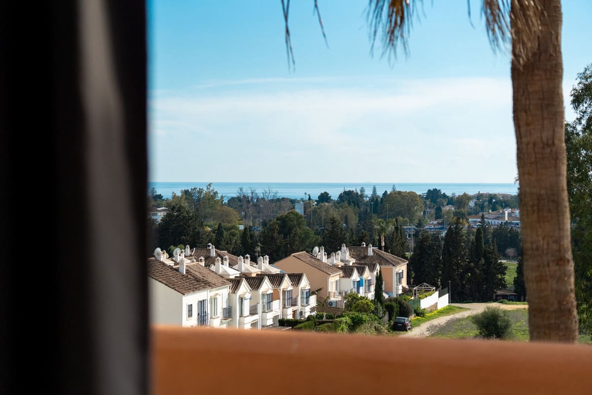 4 camera da letto Casa in vendita in Nueva Andalucia con piscina garage - 695.000 € (Rif: 9738405)