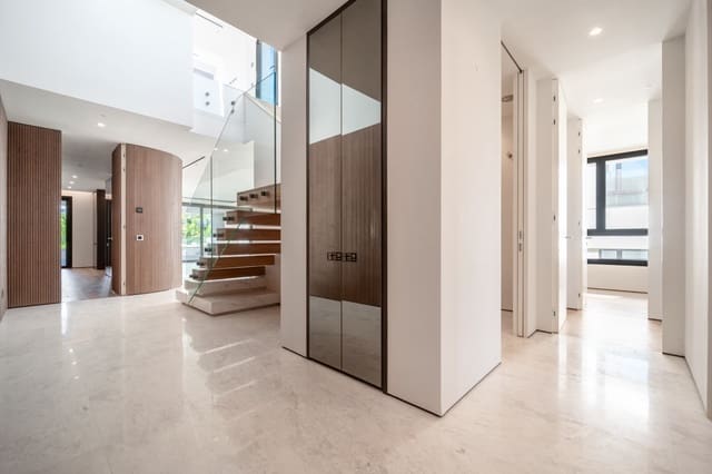 3 makuuhuone Kattohuoneisto myytävänä paikassa Marbella - 6 300 000 € (Ref: 9747754)