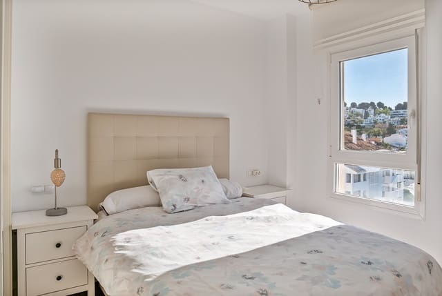 Apartamento de 3 habitaciones en Marbella en venta con piscina garaje - 435.000 € (Ref: 9747755)
