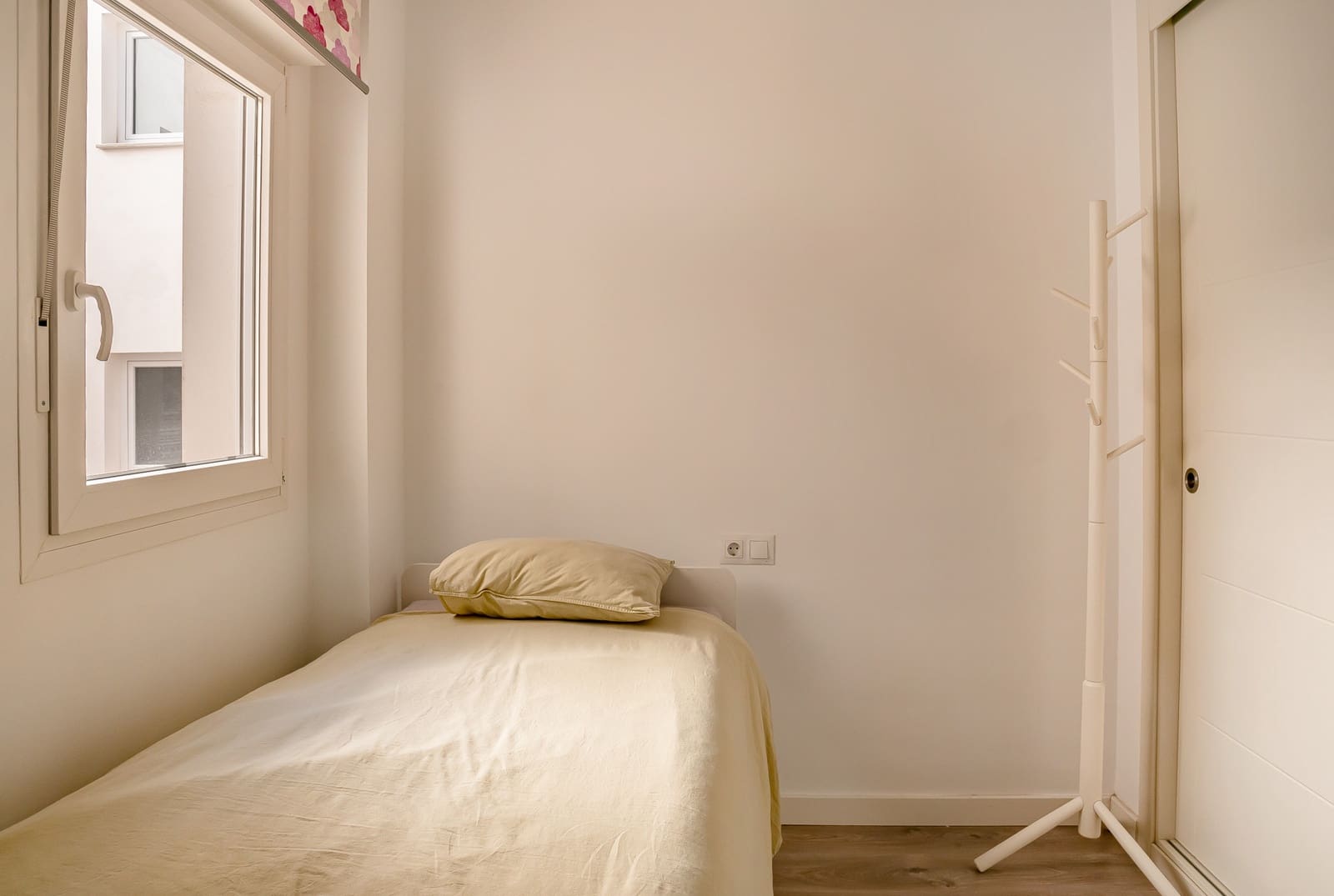 3 sypialnia Apartament na sprzedaż w Marbella z basenem garażem - 440 000 € (Ref: 9747755)