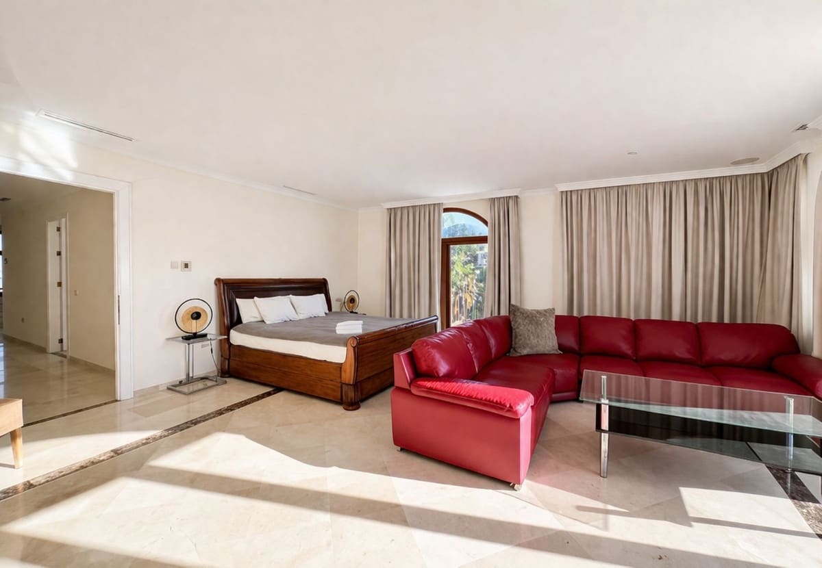 7 makuuhuone Huvila myytävänä paikassa Benahavis mukana uima-altaan 
autotalli - 3 495 000 € (Ref: 9751843)