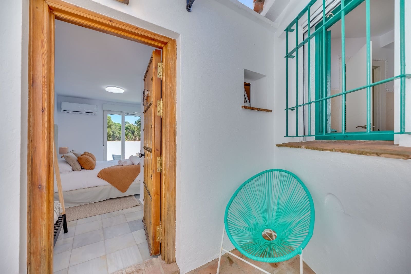 4 Zimmer Villa zu verkaufen in Nueva Andalucia mit Pool Garage - 1.300.000 € (Ref: 9751846)