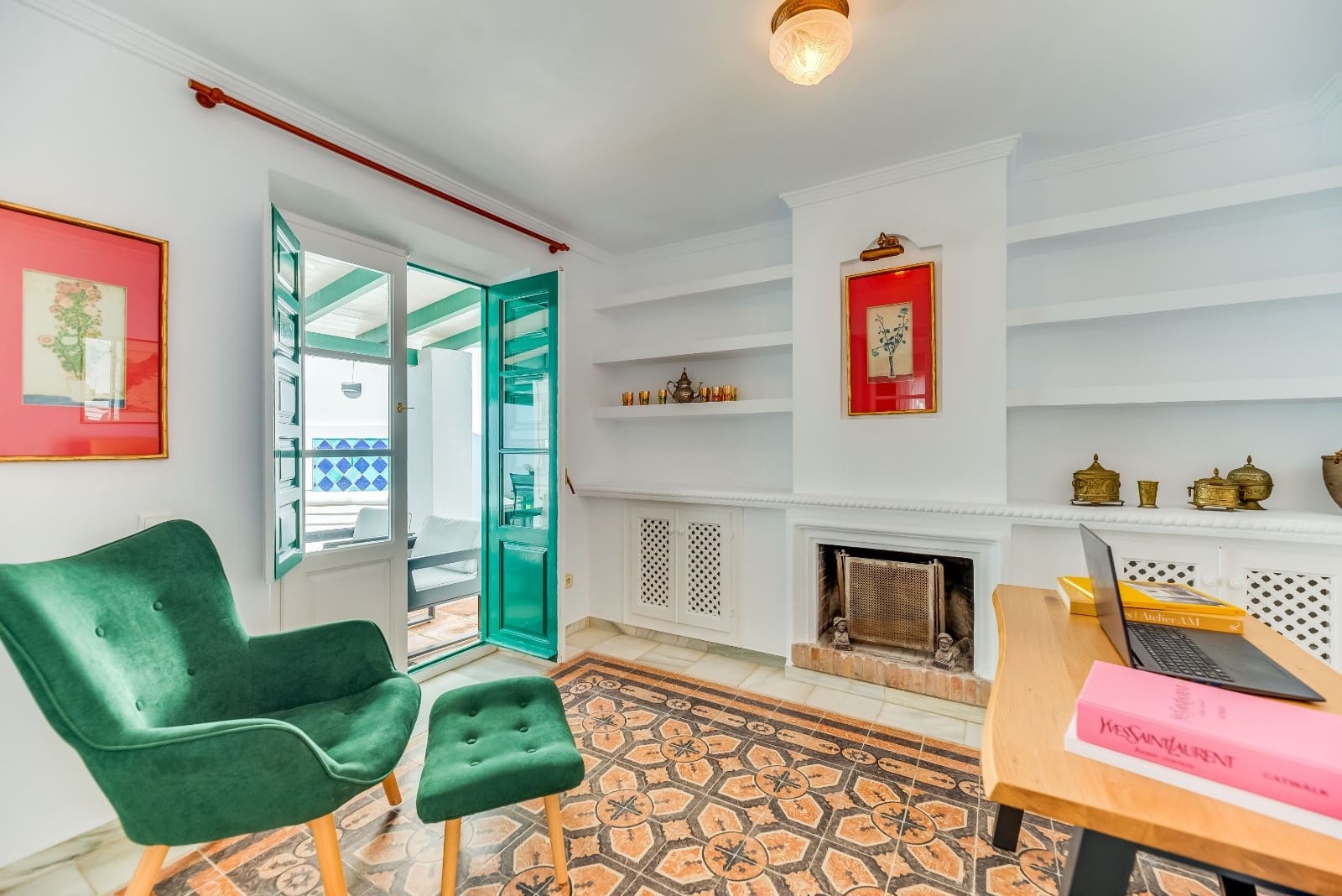 4 Zimmer Villa zu verkaufen in Nueva Andalucia mit Pool Garage - 1.300.000 € (Ref: 9751846)