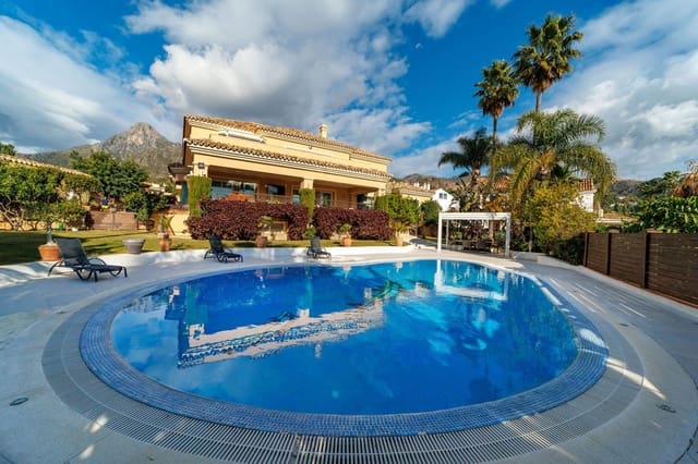 8 soveværelse Villa til salg i Marbella med swimmingpool garage - € 3.200.000 (Ref: 9751848)