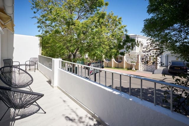 2 sypialnia Apartament na sprzedaż w Nueva Andalucía Centro, Marbella z basenem garażem - 485 000 € (Ref: 9755513)