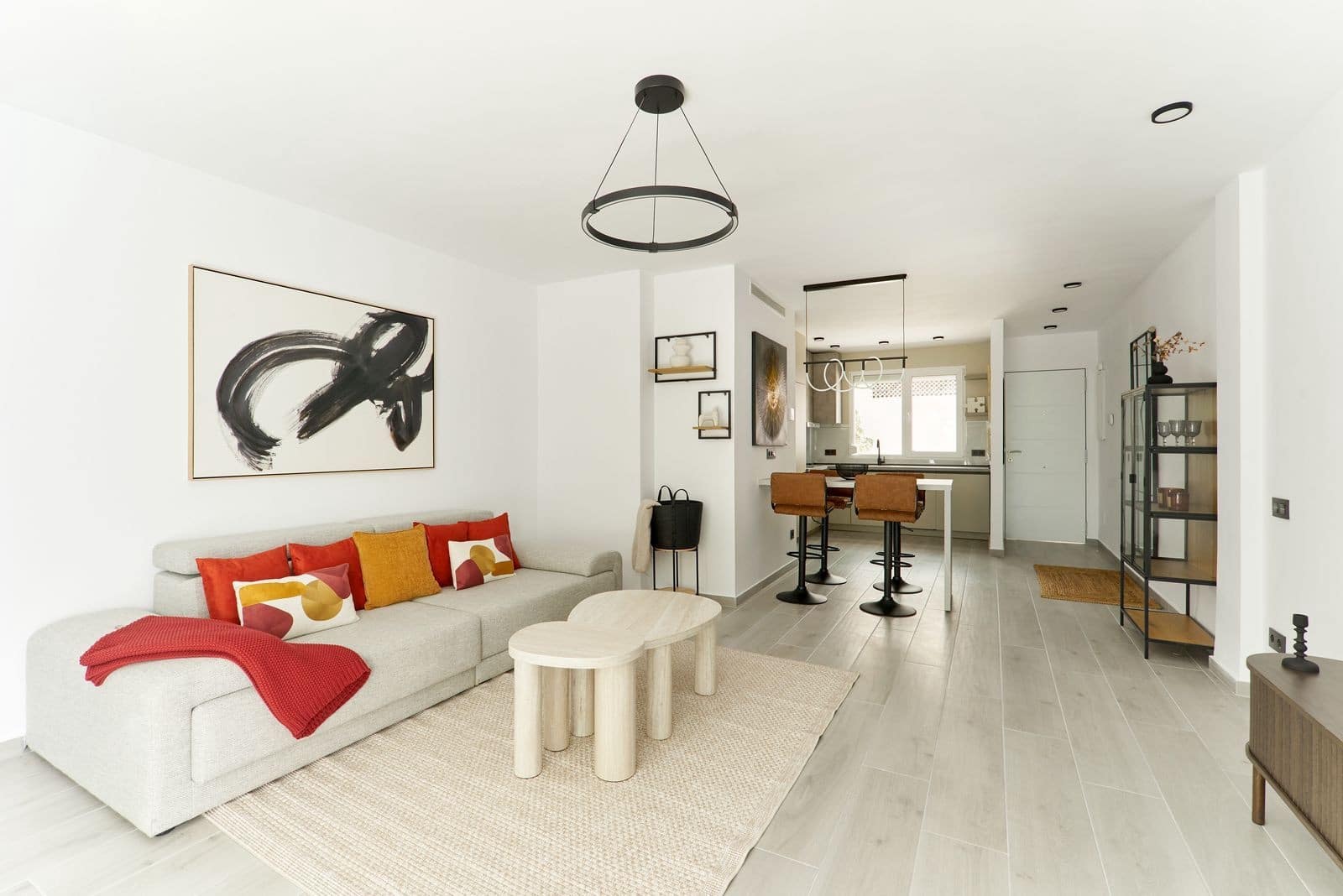 2 sypialnia Apartament na sprzedaż w Nueva Andalucia z basenem garażem - 450 000 € (Ref: 9755513)