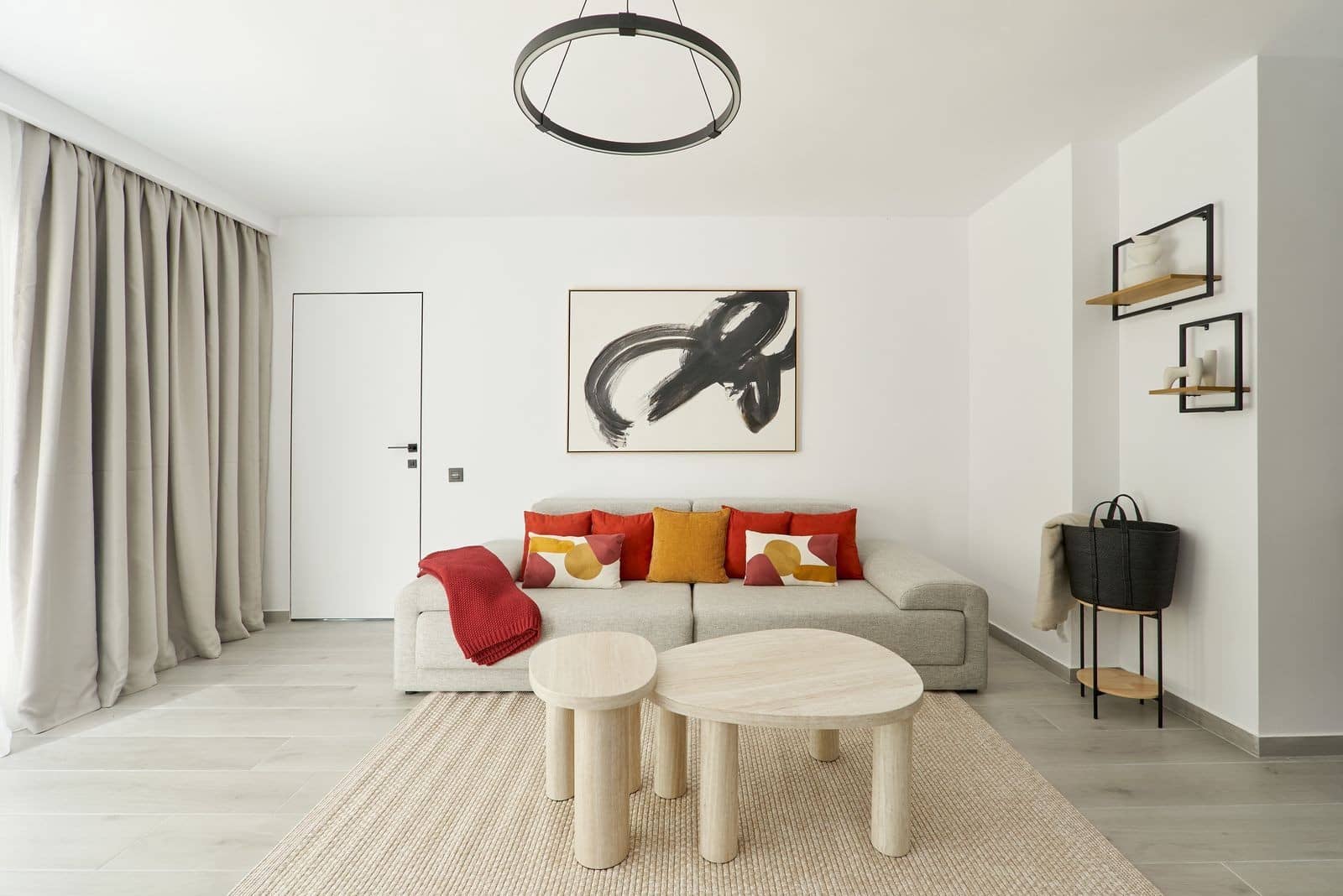 2 sypialnia Apartament na sprzedaż w Nueva Andalucia z basenem garażem - 450 000 € (Ref: 9755513)