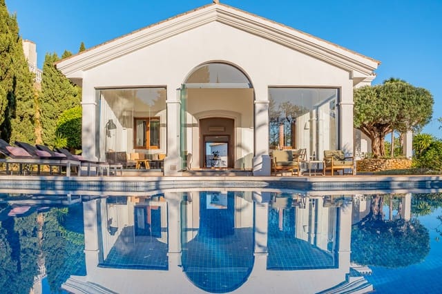 4 chambre Villa/Maison à vendre à Los Arqueros - Puerto del Almendro, Benahavís avec piscine garage - 2 350 000 € (Ref: 9758770)