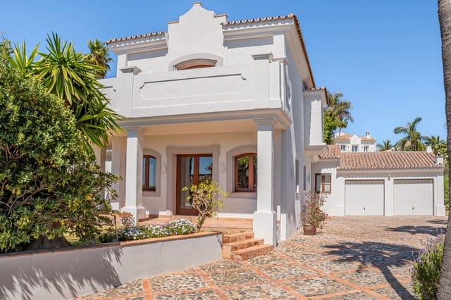 4 chambre Villa/Maison à vendre à Los Arqueros - Puerto del Almendro, Benahavís avec piscine garage - 2 350 000 € (Ref: 9758770)