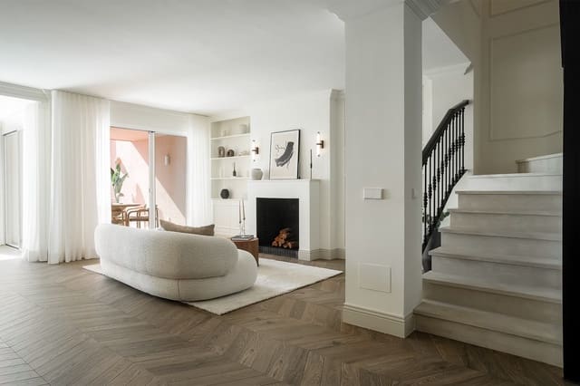 4 chambre Maison de Ville à vendre à Monte Halcones, Benahavís avec piscine - 1 195 000 € (Ref: 9761833)