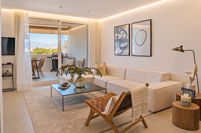 3 quarto Penthouse para venda em Marbella com piscina garagem - 795 000 € (Ref: 9780417)