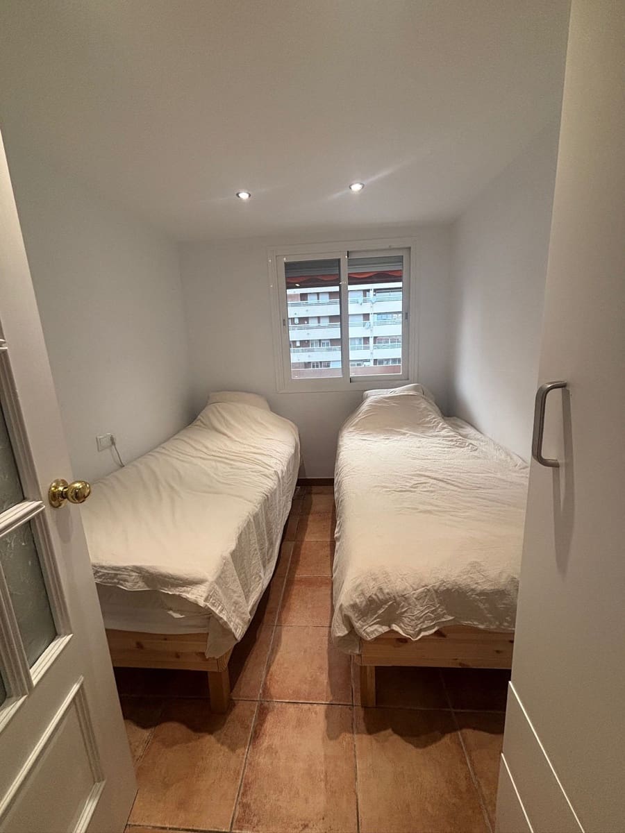 2 soverom Penthouse til salgs i Marbella med svømmebasseng - € 895 000 (Ref: 9780418)