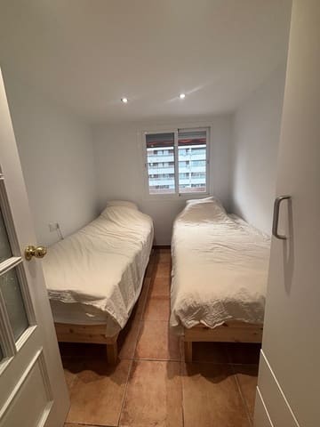 2 soverom Penthouse til salgs i Marbella med svømmebasseng - € 895 000 (Ref: 9780418)