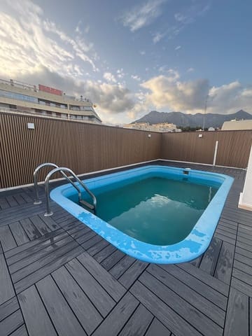 2 soverom Penthouse til salgs i Marbella med svømmebasseng - € 895 000 (Ref: 9780418)