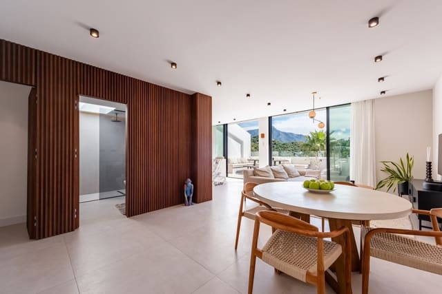 2 slaapkamer Penthouse te koop in La Quinta, Benahavís met zwembad - € 769.000 (Ref: 9780419)