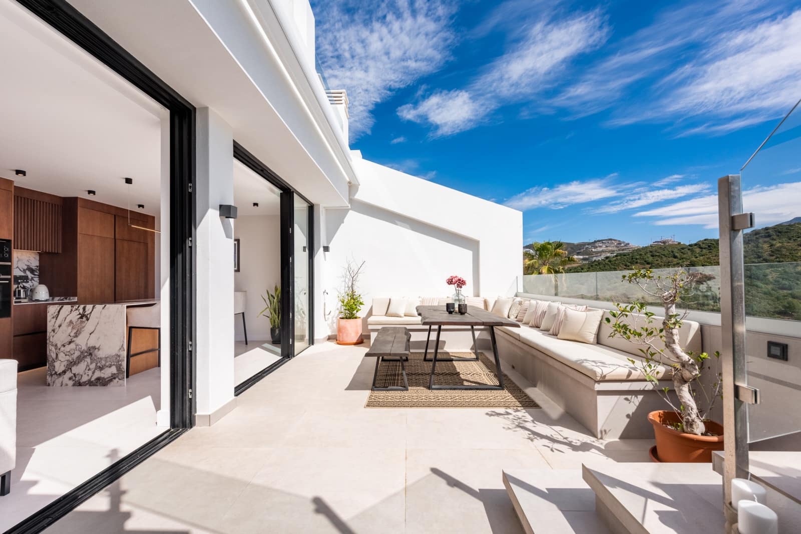 2 sovrum Takvåning till salu i La Quinta med pool - 769 000 € (Ref: 9780419)