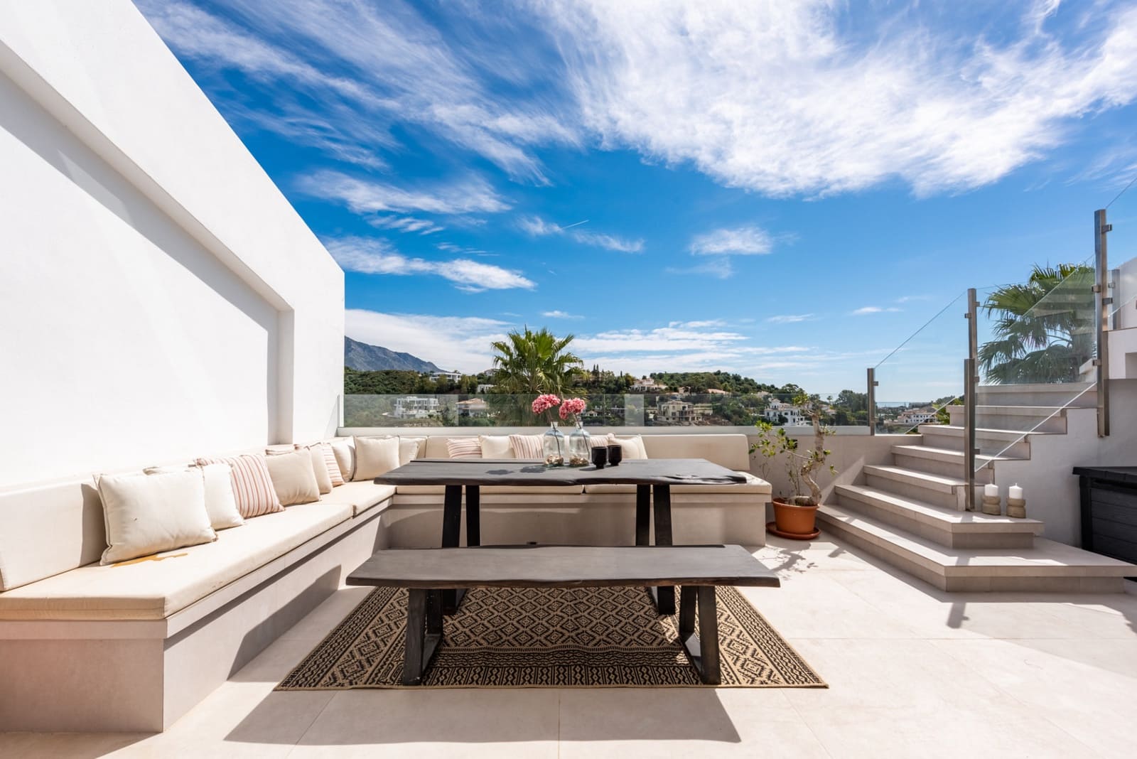 2 sovrum Takvåning till salu i La Quinta med pool - 739 000 € (Ref: 9780419)