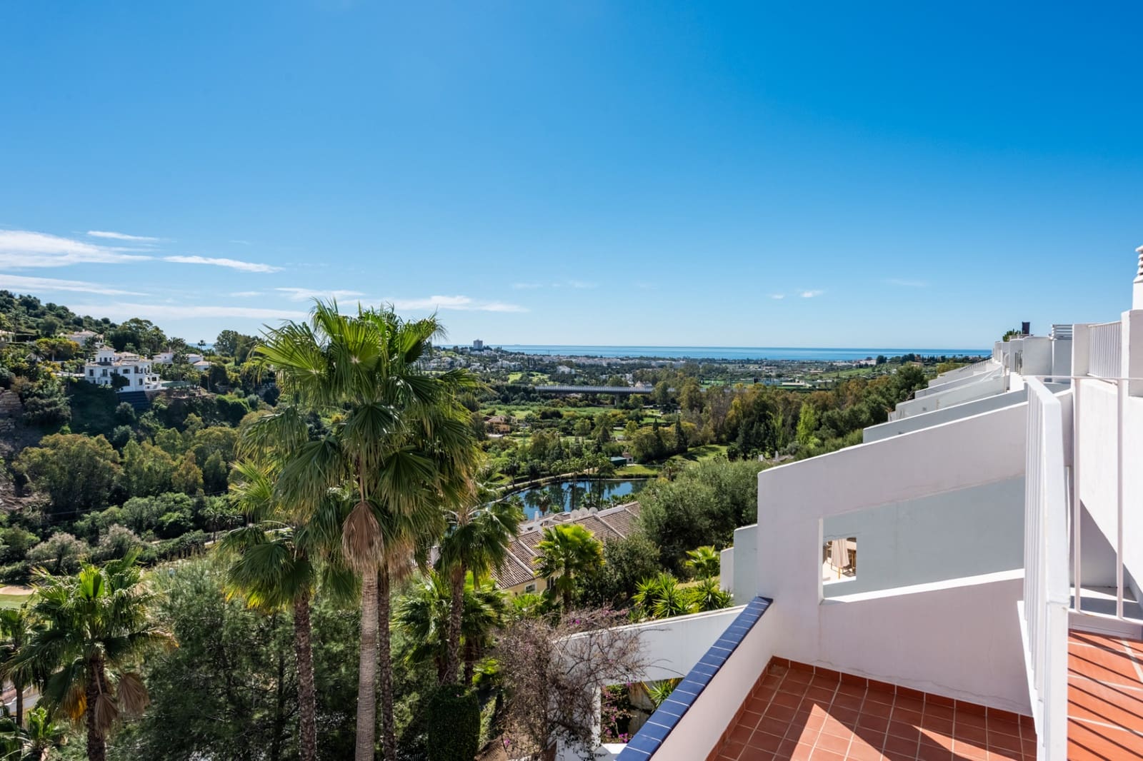 2 sovrum Takvåning till salu i La Quinta med pool - 739 000 € (Ref: 9780419)