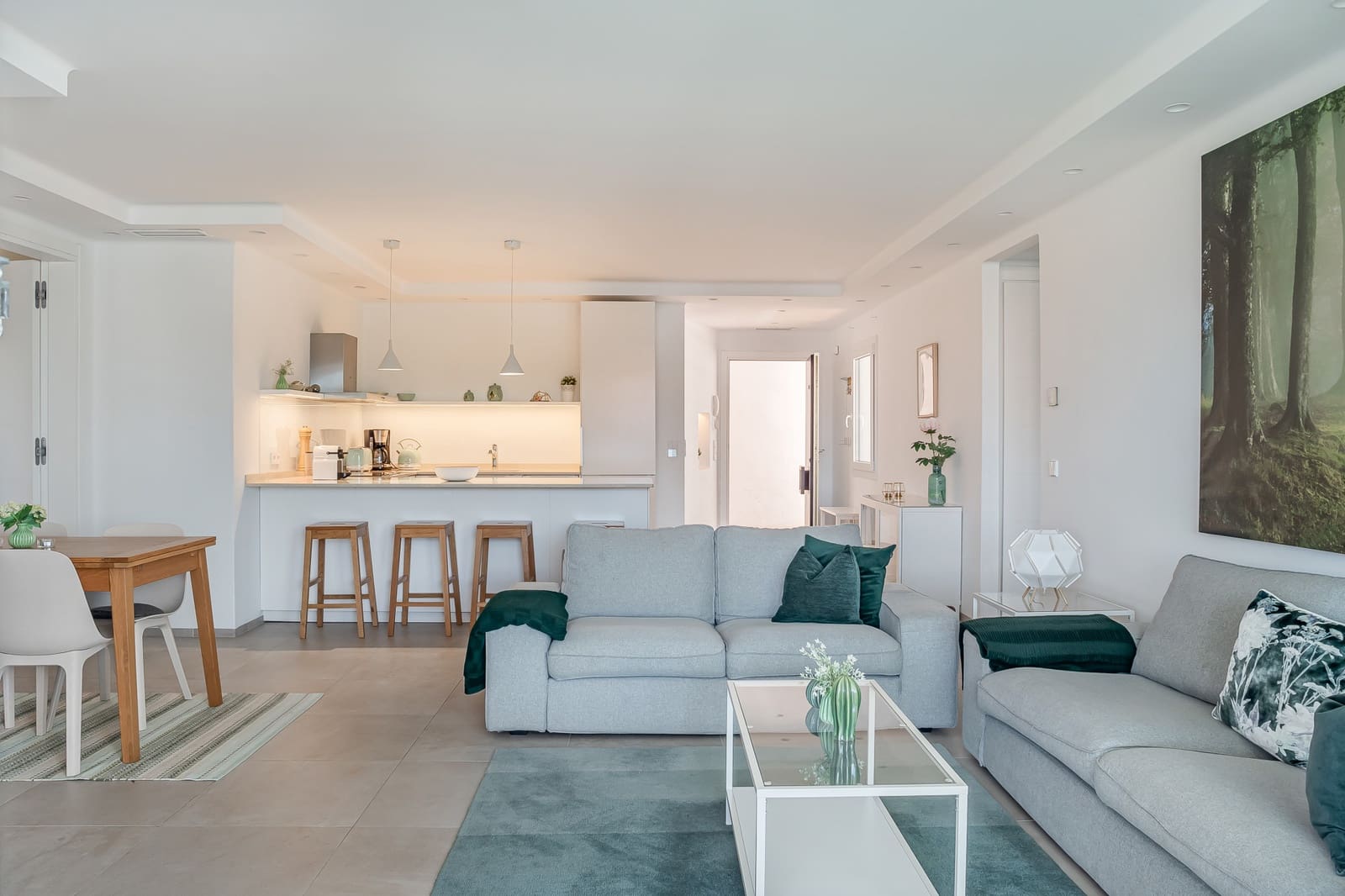3 slaapkamer Appartement te koop in Marbella met zwembad garage - € 1.385.000 (Ref: 9783669)