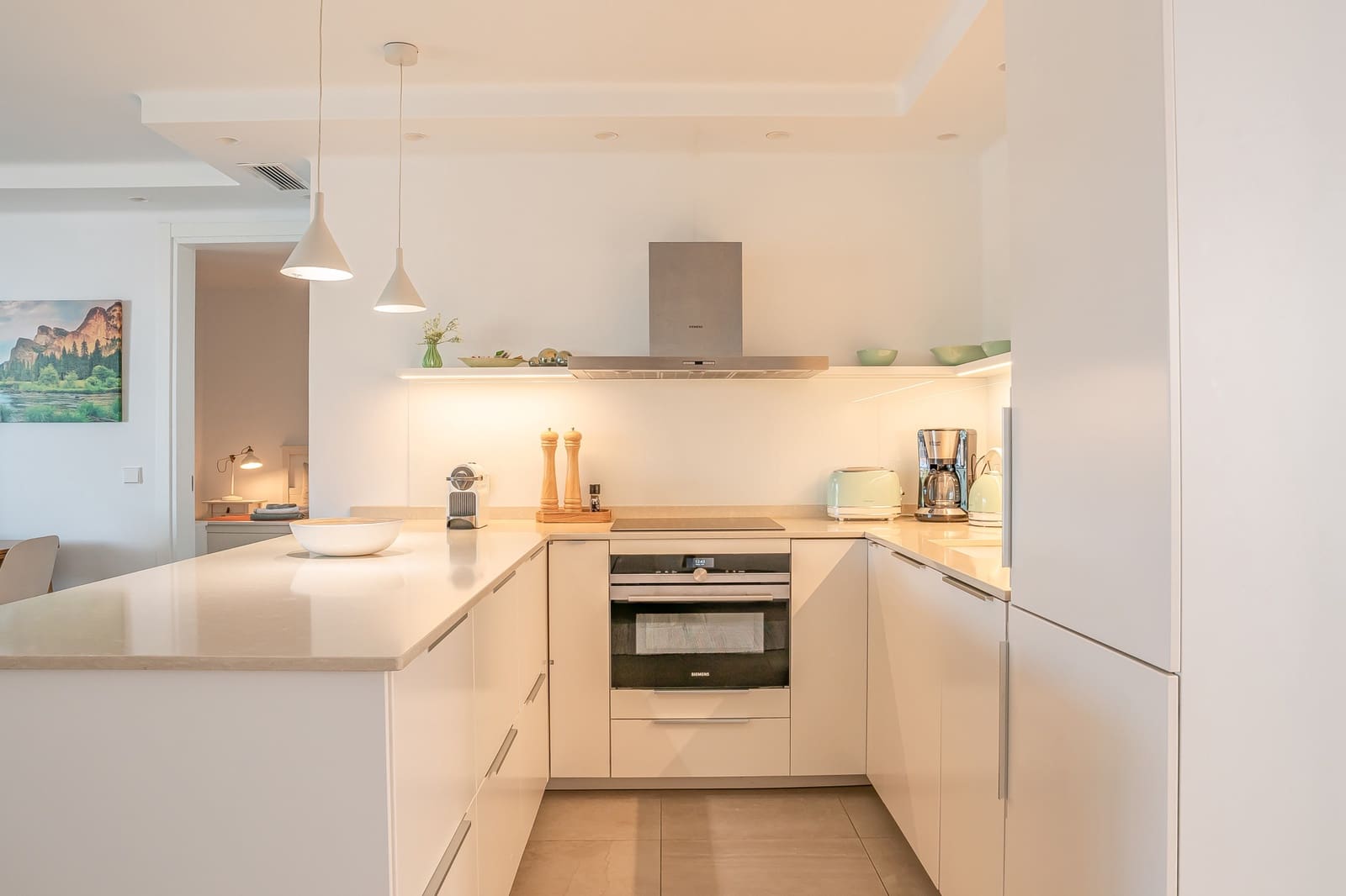 3 slaapkamer Appartement te koop in Marbella met zwembad garage - € 1.385.000 (Ref: 9783669)