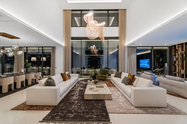6 quarto Moradia para venda em Istán com piscina - 14 950 000 € (Ref: 9788265)